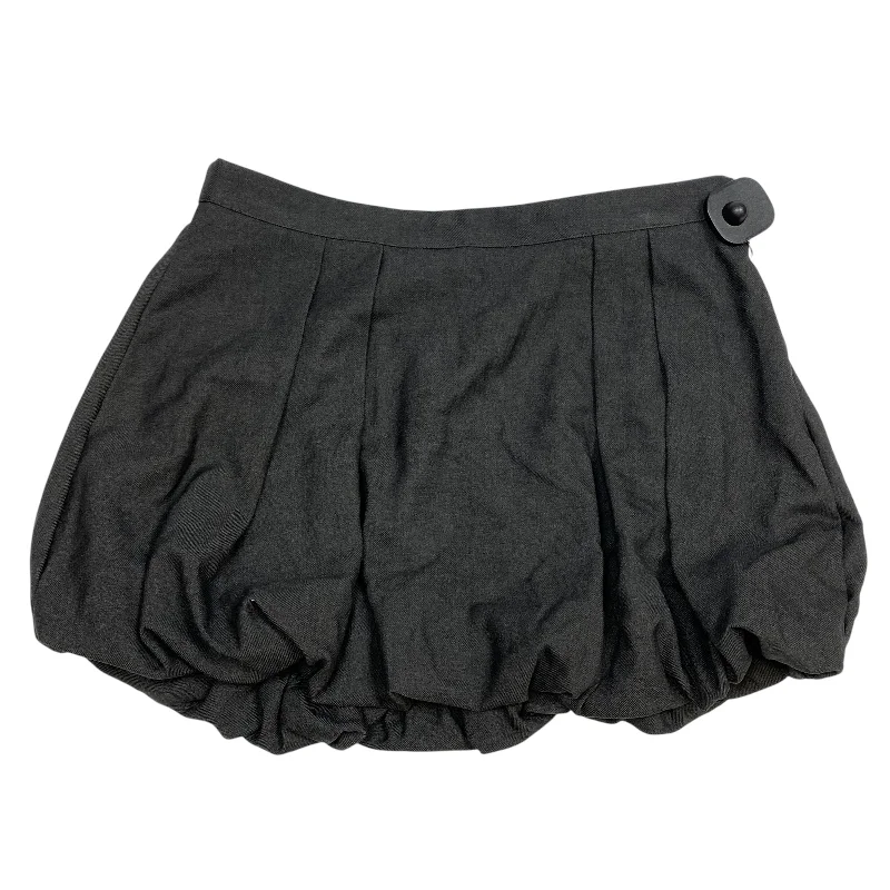 Skirt Mini & Short By Future Collective In Grey, Size: S